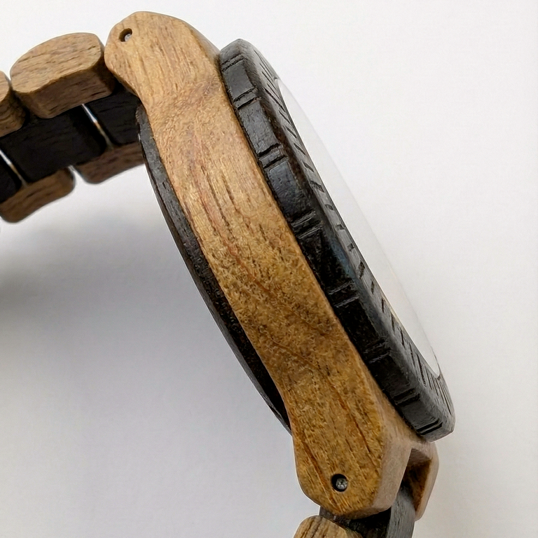 Orologio legno di Sandalo Verde e Noce 44mm